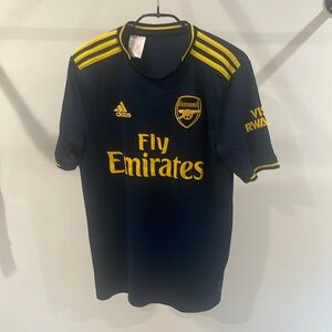 Arsenal kit
